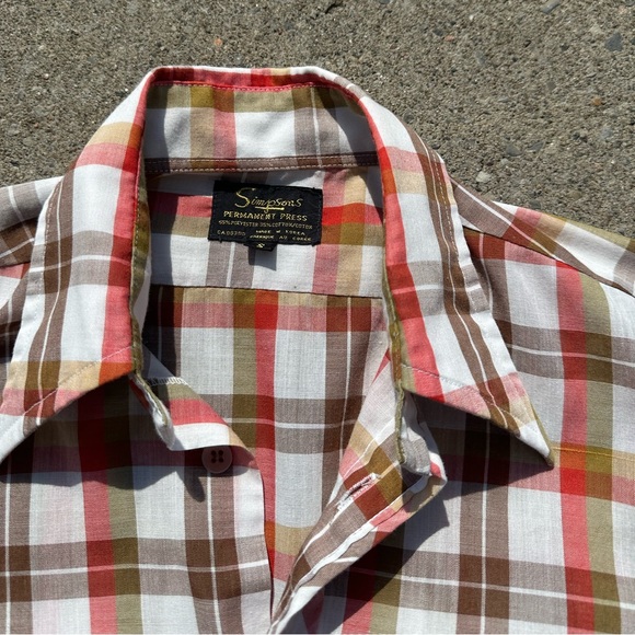 Vintage 1970s Men's Short Sleeve Plaid Shirt - Picture 2 of 5